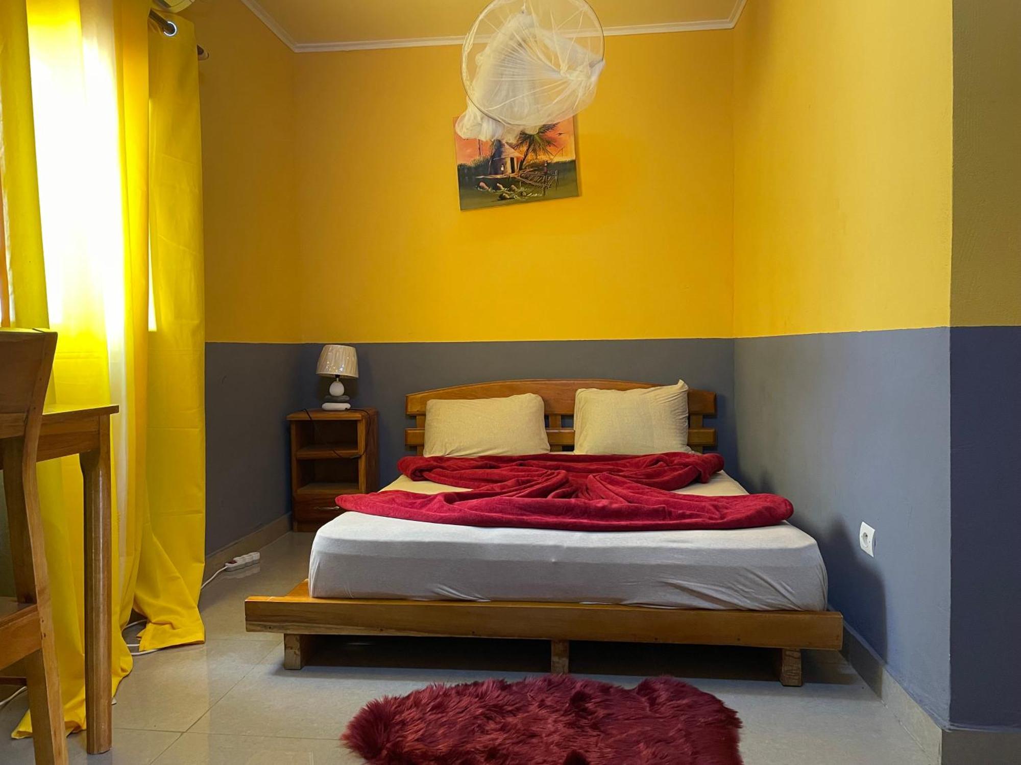 Residence Hotel Lux Fairborn - Port Gentil Extérieur photo